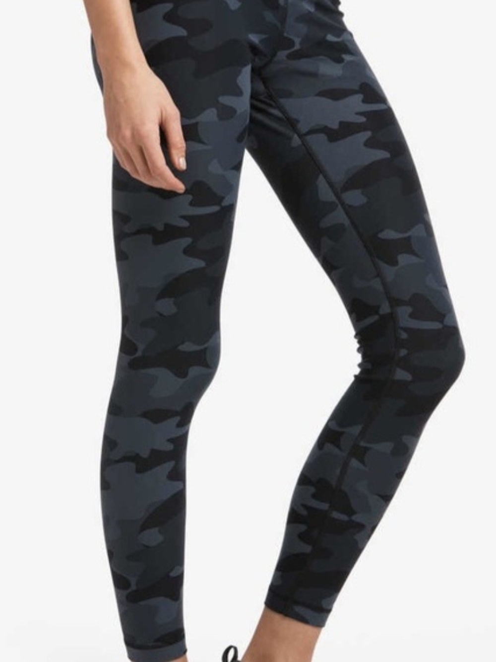 Lolë High-Waisted Camouflage Leggings - Black & Grey - Size M